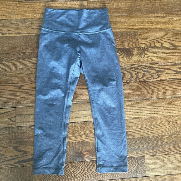 Lululemon Heather Gray Wunder Under Leggings 28’ 4 - Picture 2 of 5